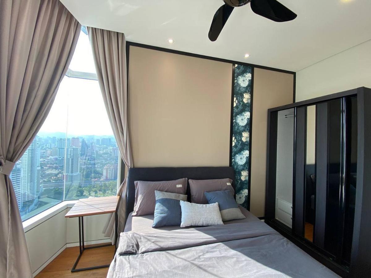 Sky Suites Klcc At Kuala Lumpur Exterior photo
