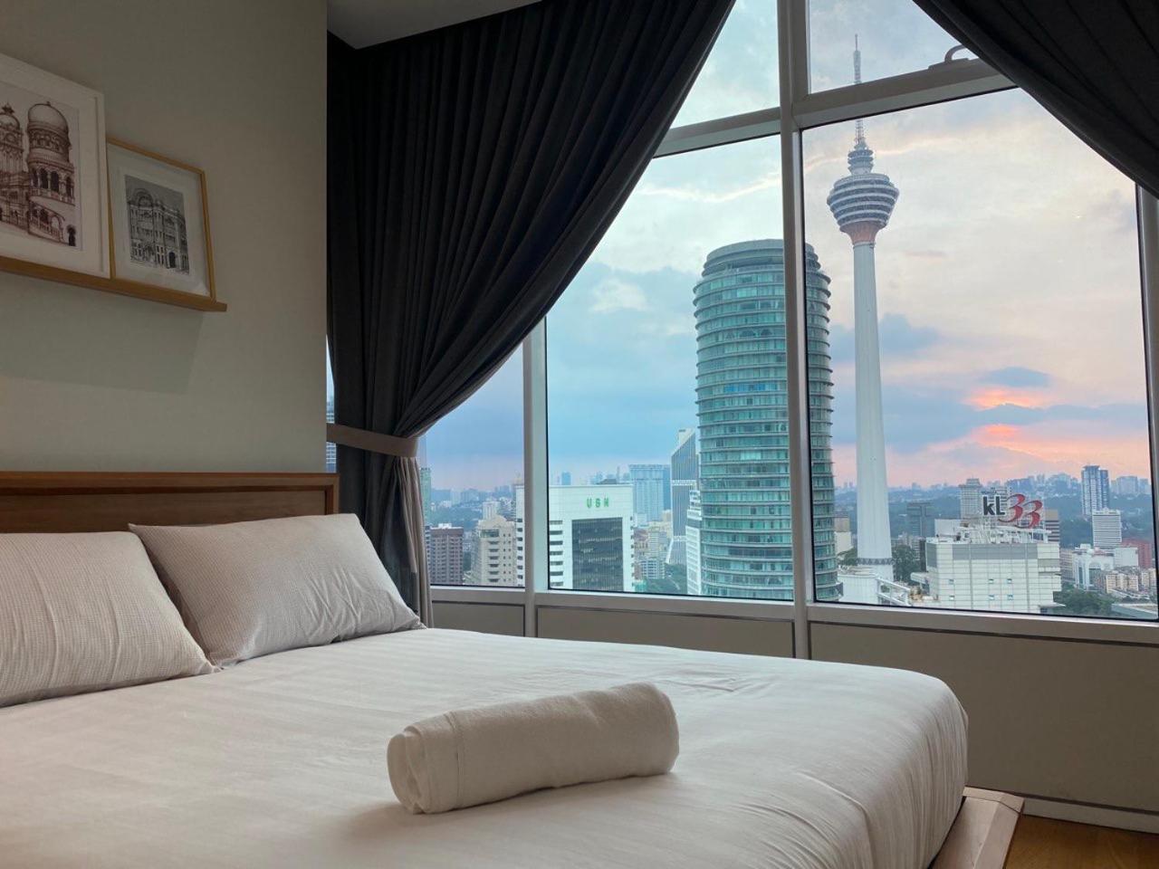 Sky Suites Klcc At Kuala Lumpur Exterior photo